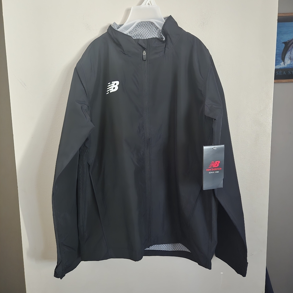 New Balance Youth Rezist Hockey Black Black Jacket Medium NWT